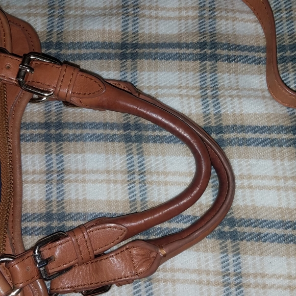 Beautiful Desire Satchel with crossbody strap - Picture 6 of 7